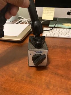 Nova Magnetic base