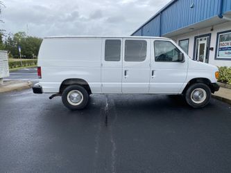 2005 Ford E-250