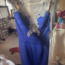 Blue elegant dress