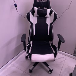 Game chair