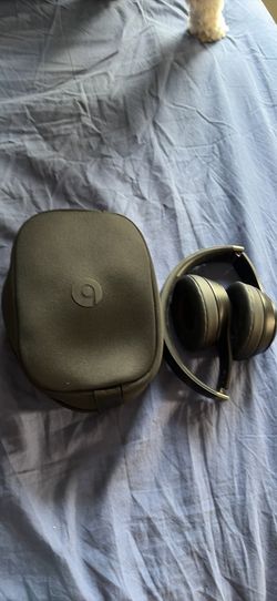 Beats Solo 4