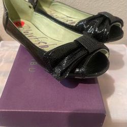 NIB Blowfish Patent Black Open Toed Flats, Size 6