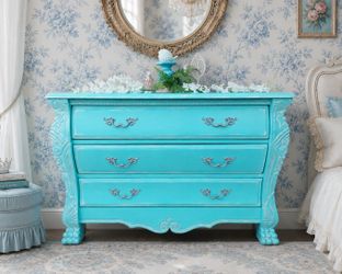 Elegant Vintage Ornate Turquoise Dresser