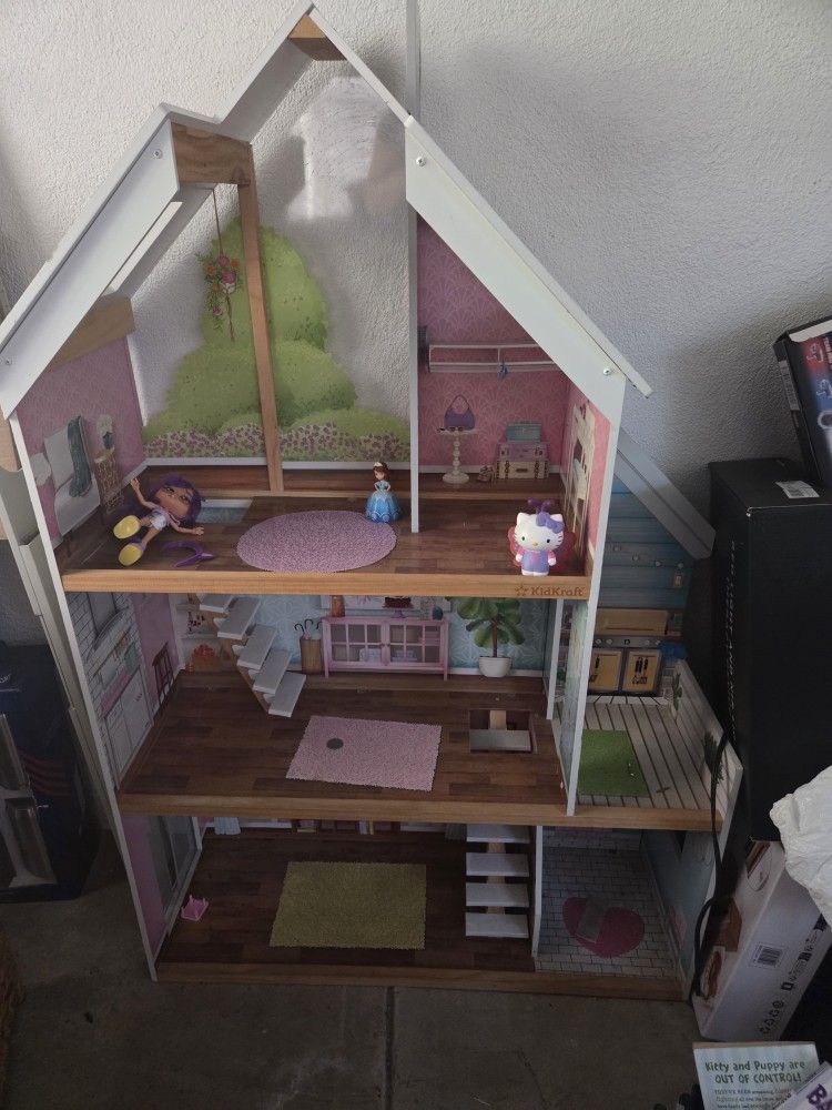 Barbie Playhouse