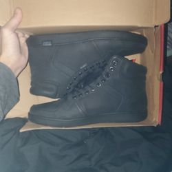 BRAND NEW Levi's! Black Mono Chrome' Size 13