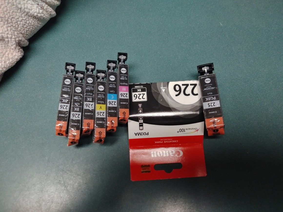 CANON COLOR/BLACK PRINTER CARTS!!!