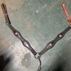 Martin Bros  Breast Collar