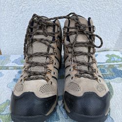 RedHead Front Range Hiking Boots for Ladies 13M