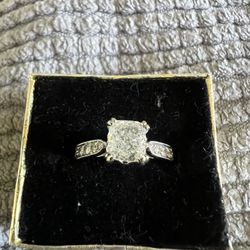 1.59 CT GIA Certified Cushion Cut Diamond Ring – H/SI1 – Excellent Condition