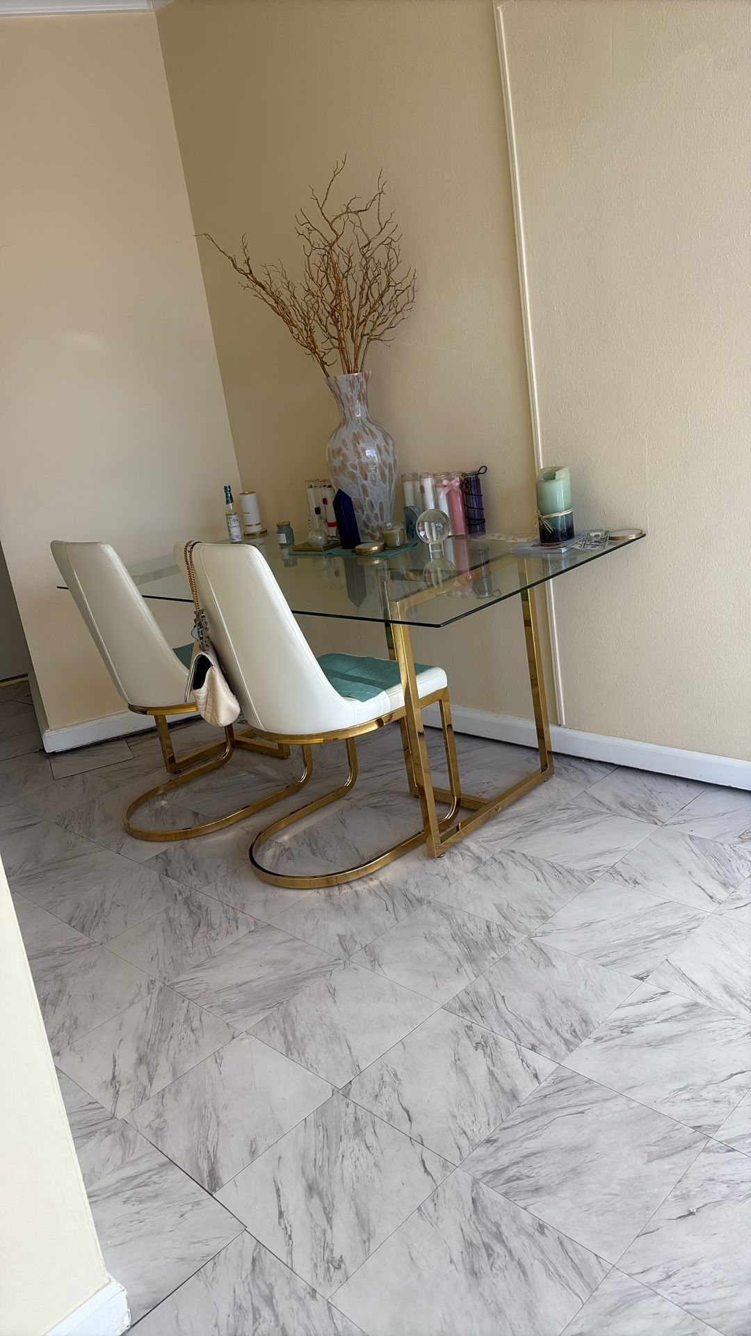 Dinning Room Table Must Go !!!