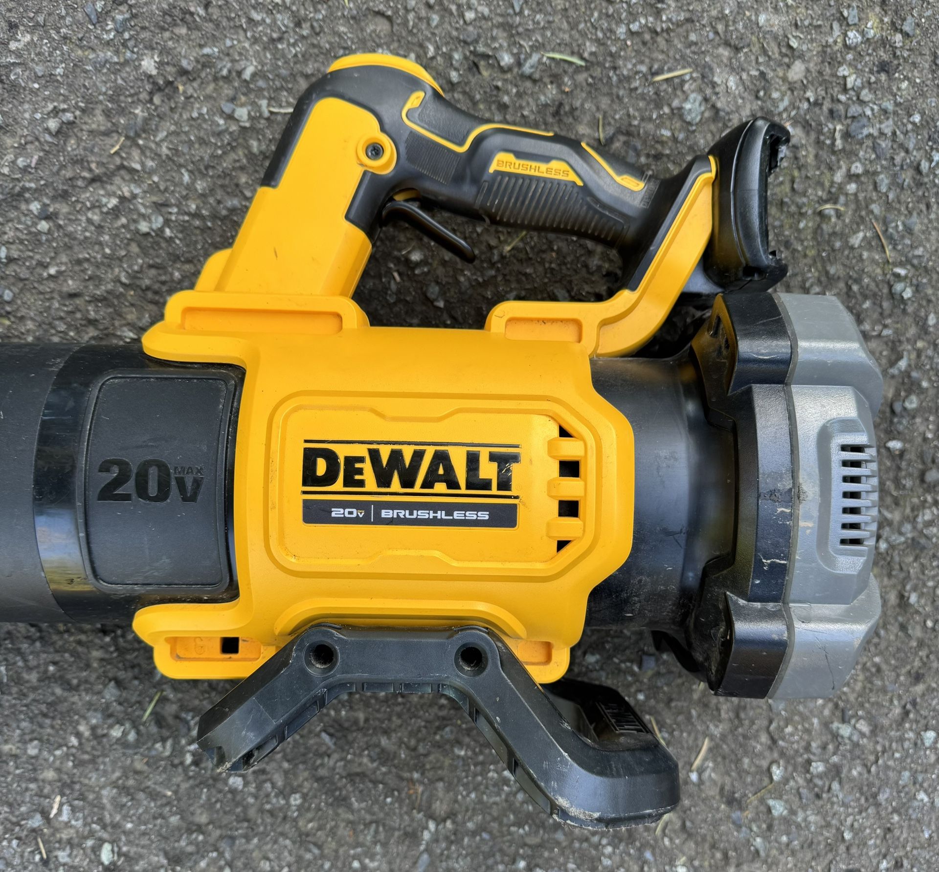 DeWalt 20V brushless blower