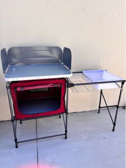 Camping table