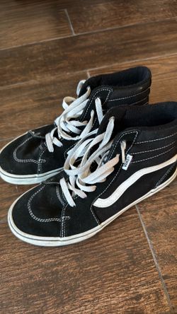 Vans sz6 shoe, light use