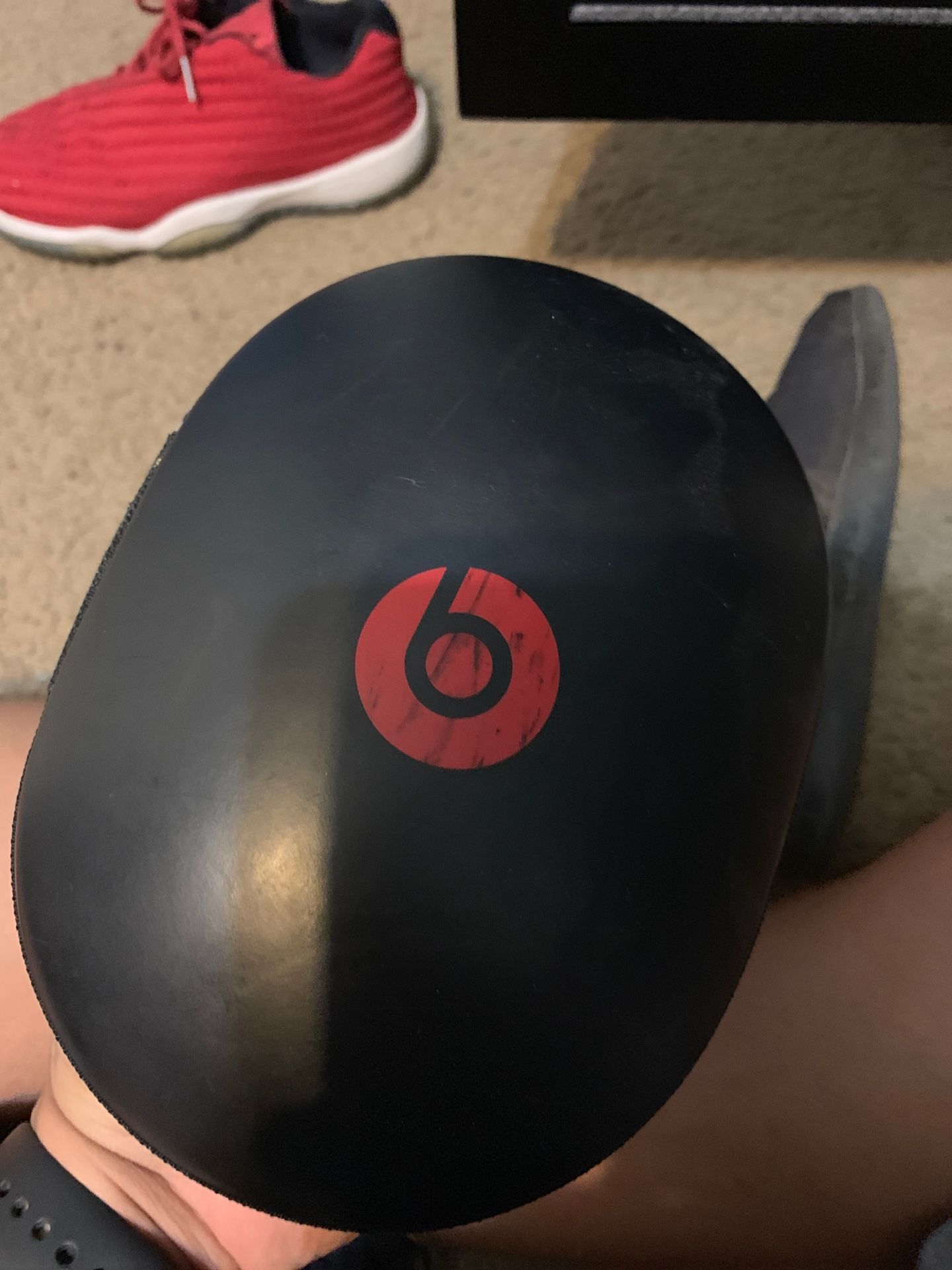 Wireless beats studio