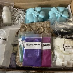 DIY  KIT MAKING YOUR OWN SOAP