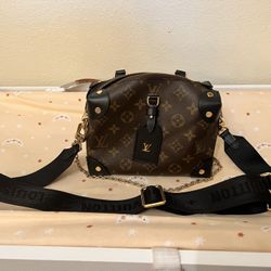 LV Monogram Petite Malle Souple Black