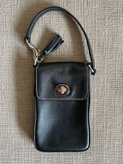 Vintage Black Leather Coach Wallet Authentic Excellent Condition