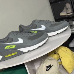Nike Airmax 90 Smoke Grey Volt 