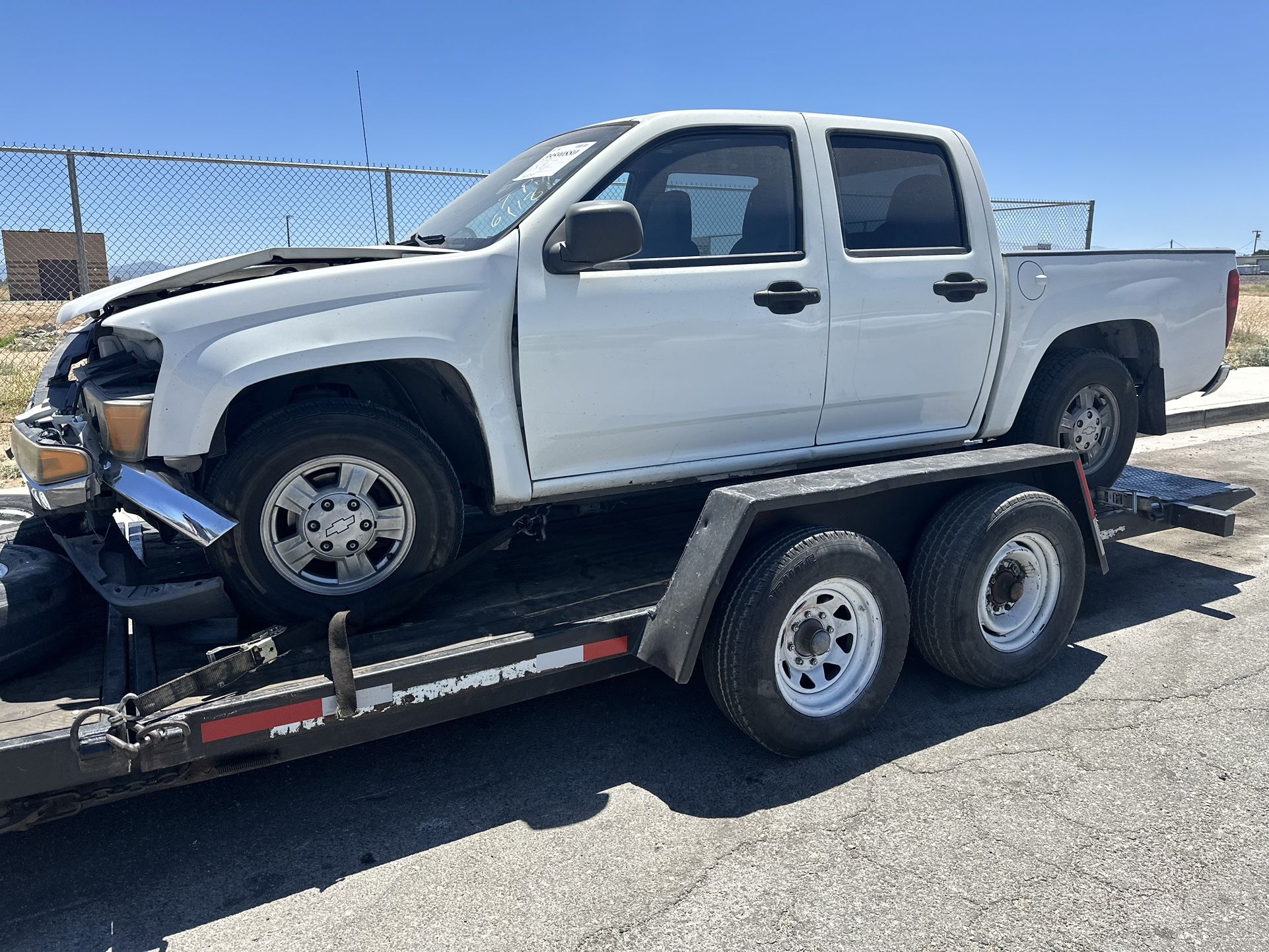 2004 Chevy Colorado. For Parts Only
