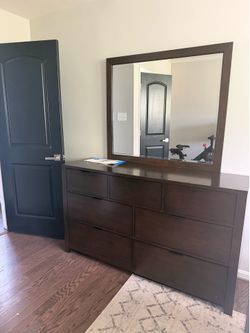 3 piece Queen size bedroom set