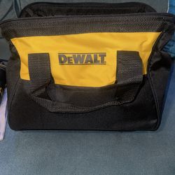 Dewalt contractors bag