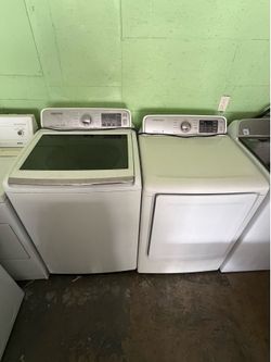 Samsung Washer & Gas Dryer Set