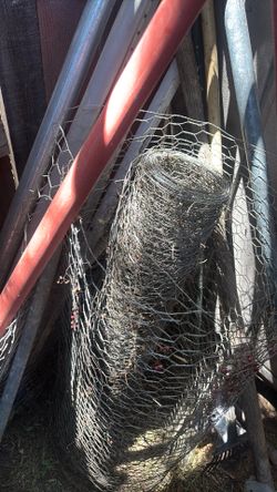 Roll of chicken wire