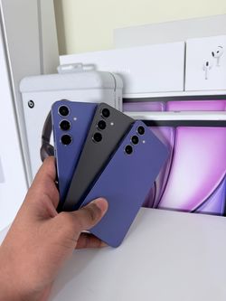 Samsung S24 Plus 256GB Unlocked Mint Condition