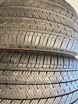 275/45R20 Bridgestone