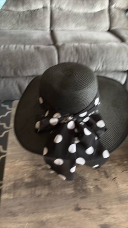 Eastside, Black hat