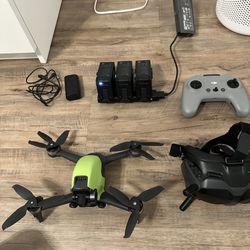 DJI fpv Drone fly more combo