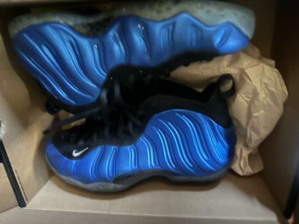 Nike Air Foamposite One Royal Blue Sneakers