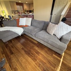Sectional couch