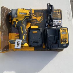 DeWalt Impact Driver Kit