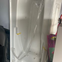 Spa Tub