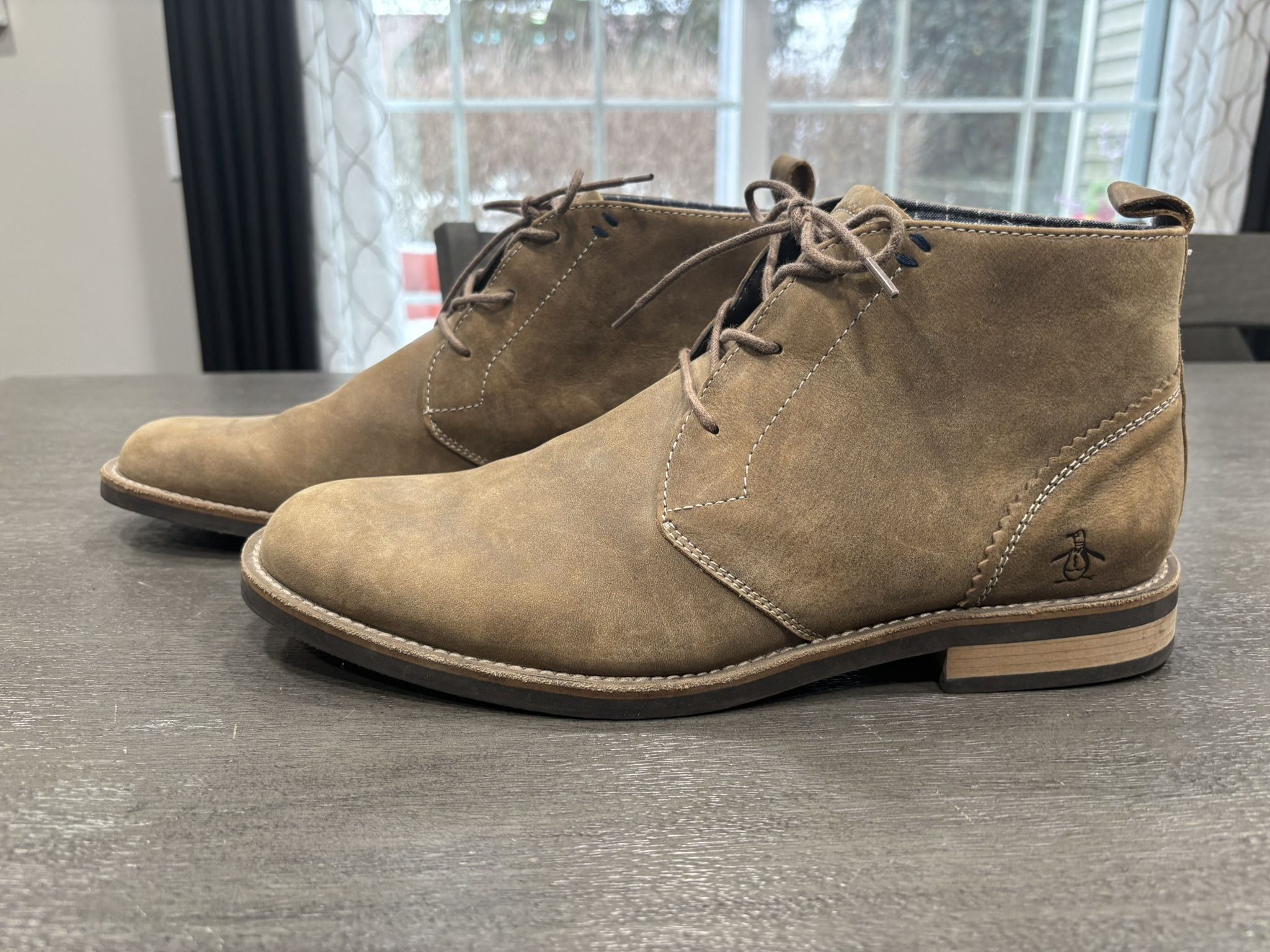 Suede boots