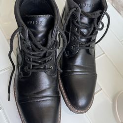 Guess Men’s Boots Casual  Size10  $40