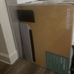 Samsung Sound Bar And Subwoofer BRAND NEW