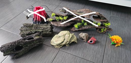 FISH TANK/AQUARIUM ACCESSORIES