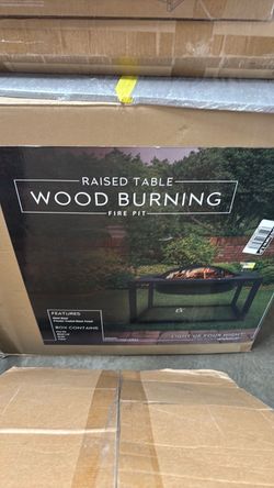 🔥 BRAND NEW Raised Table Wood Burning Fire Pit – New in Box – Spark Screen
