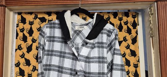 CiSono Plaid Flannel Shirt with Hood
