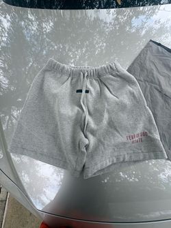 Essentials Shorts