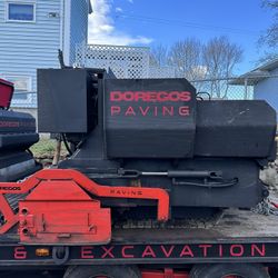 2011 Puckett 560 Paver