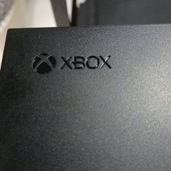 XBOX Series X (1 Terrabite)