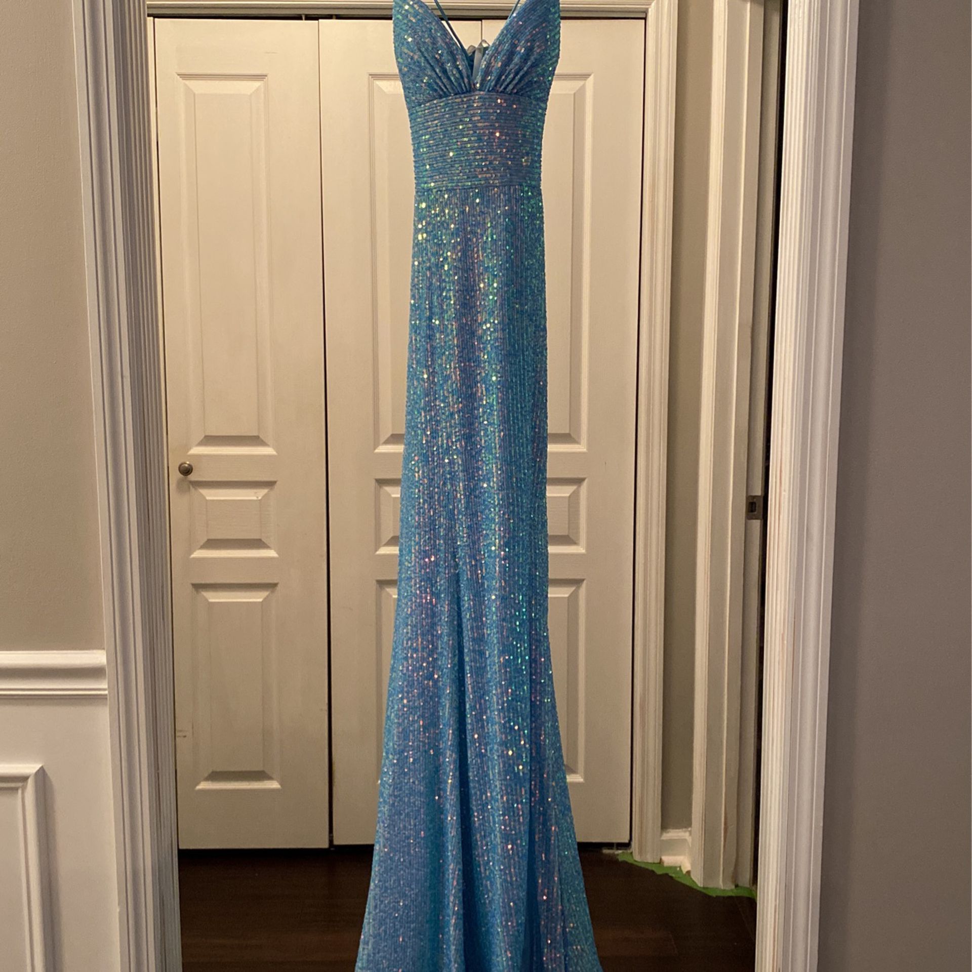 Sherri Hill- Sky Blue Long Formal Sequins Dress. Laces Up In The Back- Size 8