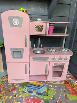 Pink Kitchen & Ball Pit