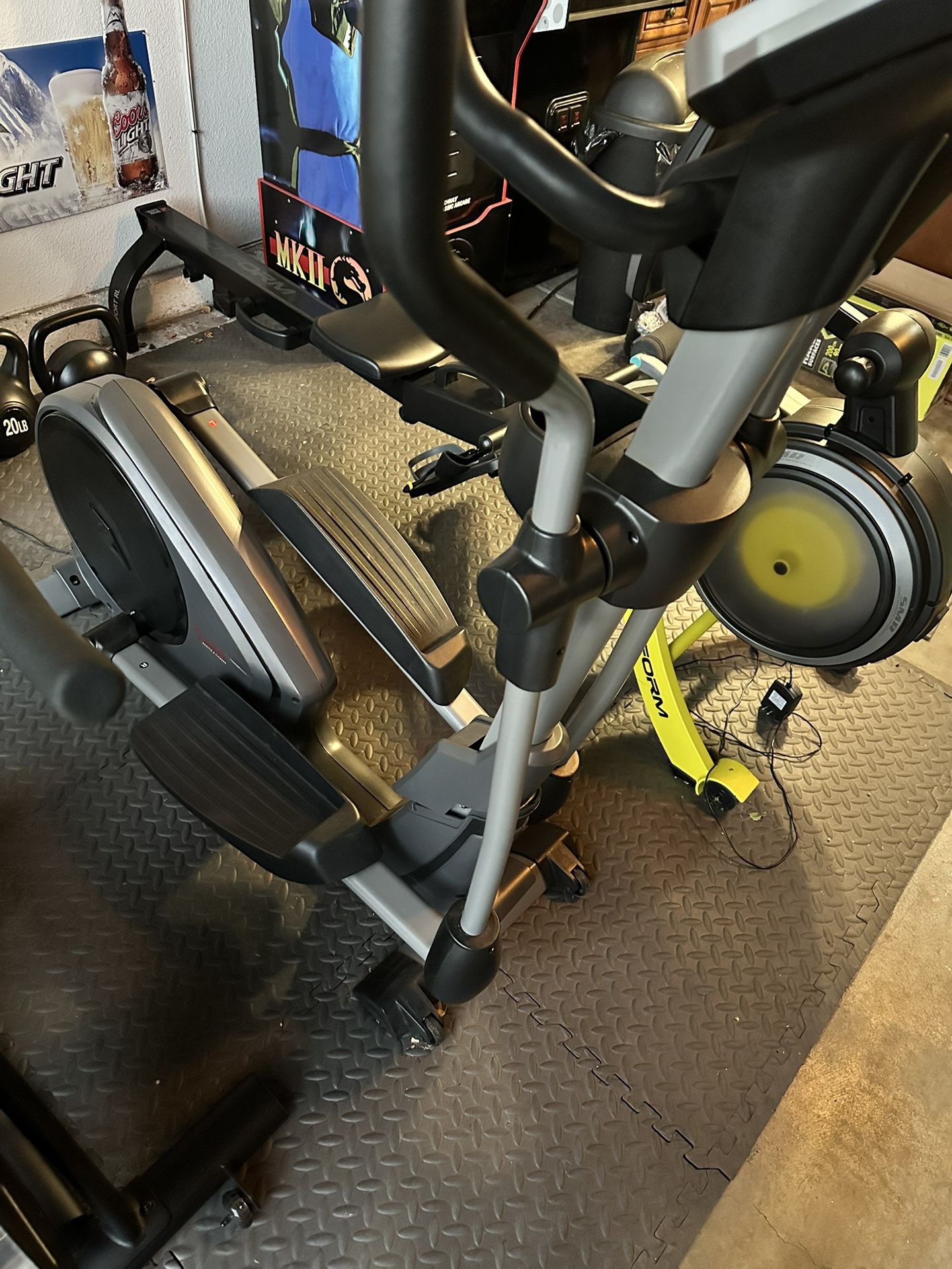 Sunny Health And Fitness Elliptical