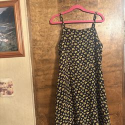 🌻 Kids Sunflower Dress (Size 10/12