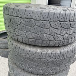 275/55/20 Hankook Set 