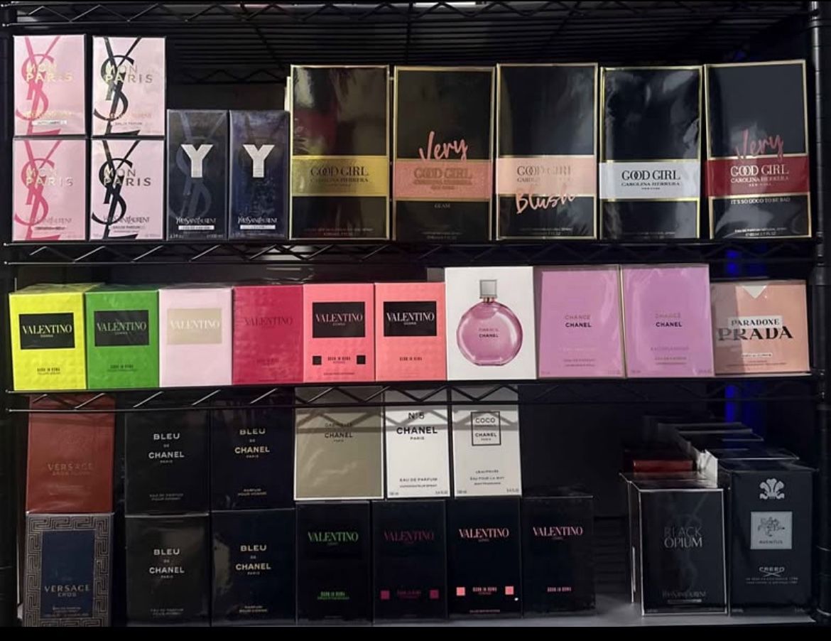 Colognes And Perfumes 